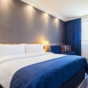 holiday-inn-express-munich-airport.com-bavaria.com/